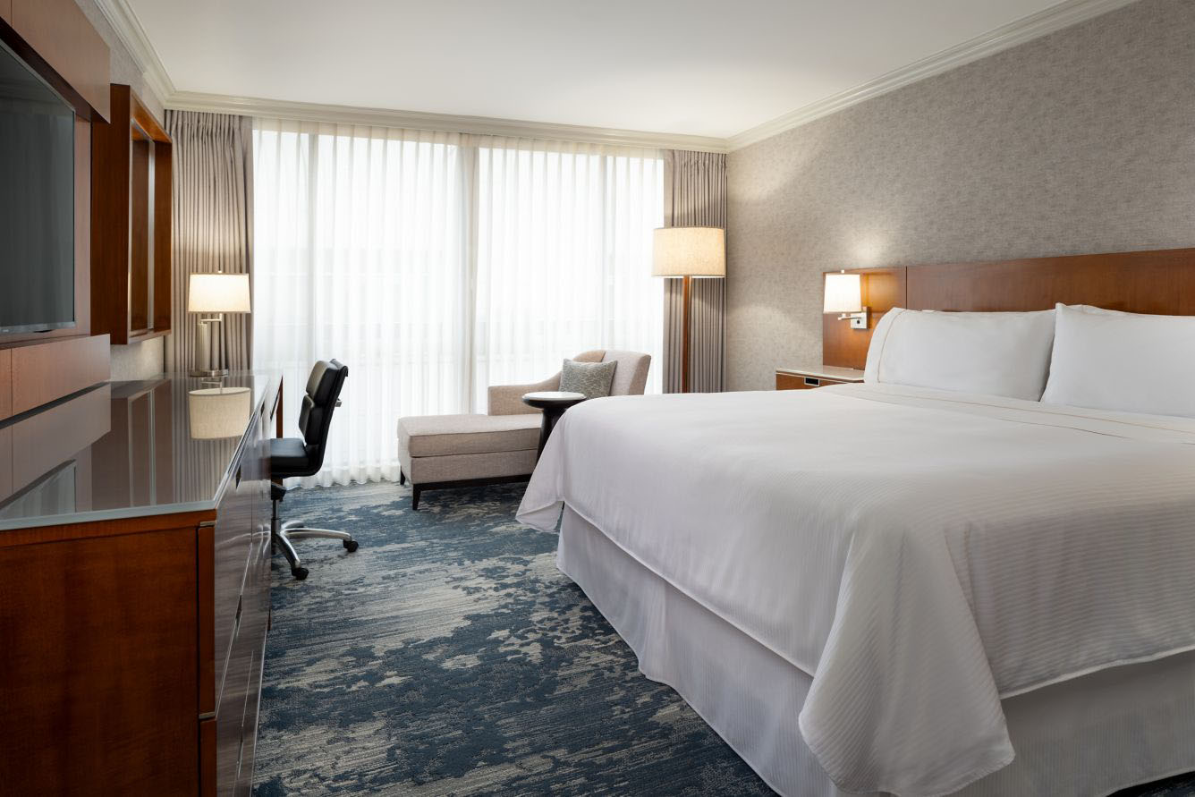 Standard King Room Westin Bayshore